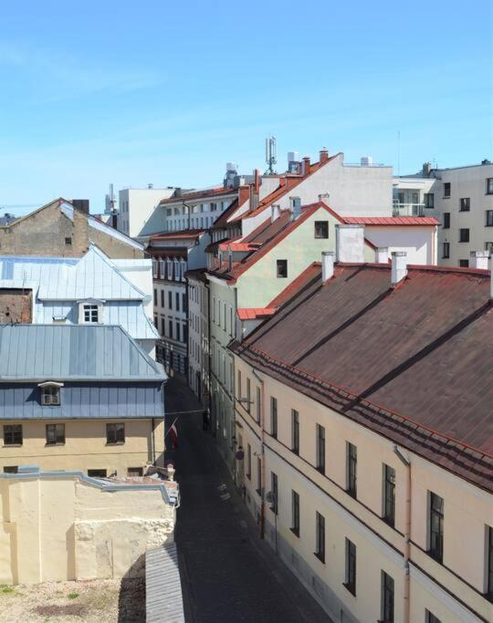 Luxury Apartment With A Balcony And View In Riga Old Town Extérieur photo