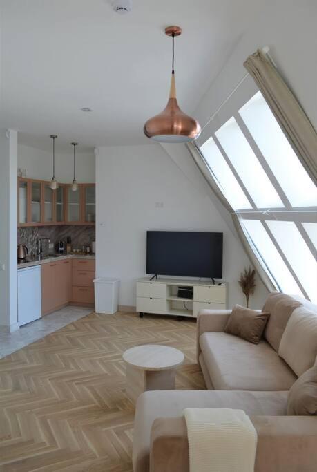 Luxury Apartment With A Balcony And View In Riga Old Town Extérieur photo