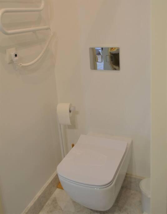 Luxury Apartment With A Balcony And View In Riga Old Town Extérieur photo